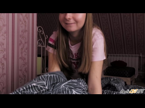 ❤️ Blondie thith thellë BFF-në e saj dhe merr spermë në gojën e saj ☑ Qyrje tek ne sq.pornhills-com.ru ☑